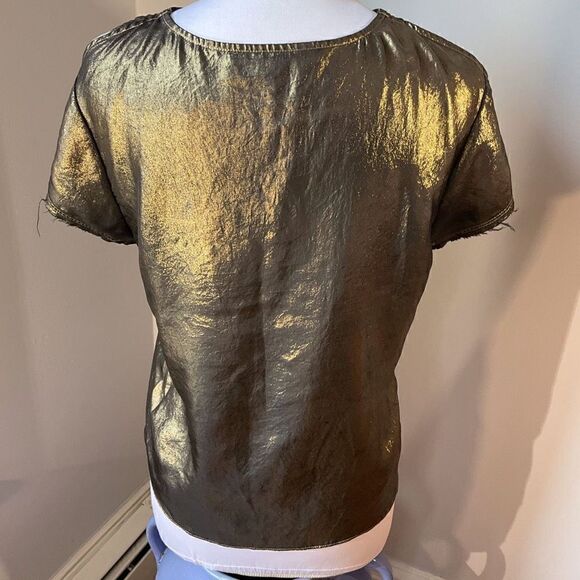 All Saints Gold Lame’ Box Style Top. Cold Shoulder Cut Outs, Raw Hems. Size 0 - Picture 3 of 10